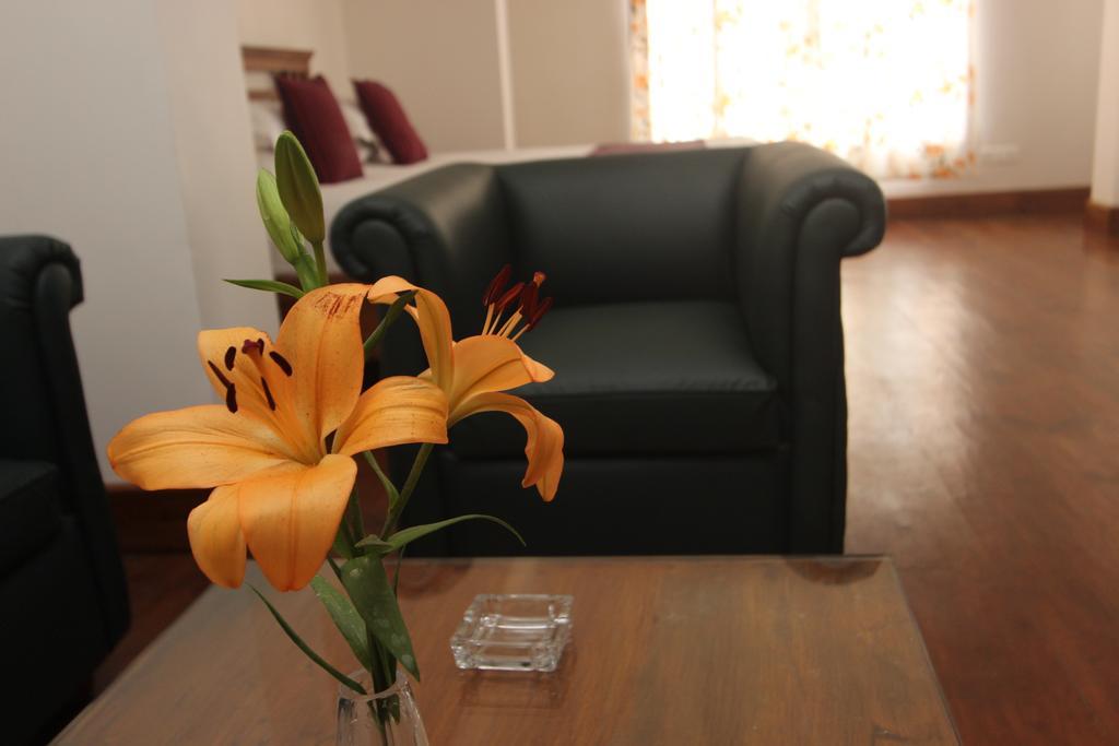 The Pear Tree Bed and Breakfast Shillong Exterior foto